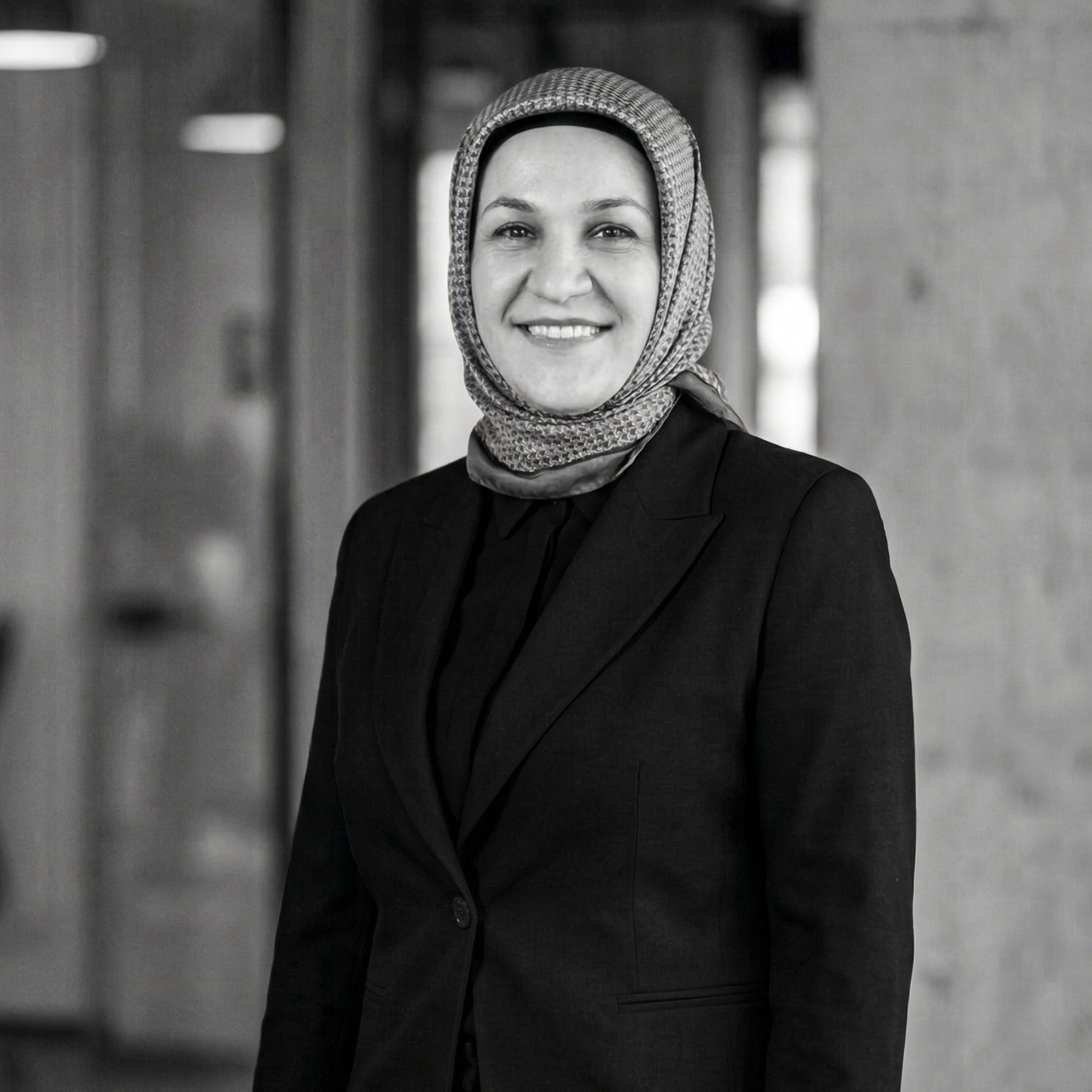 Zeynep Yüce  <br>   <br>  